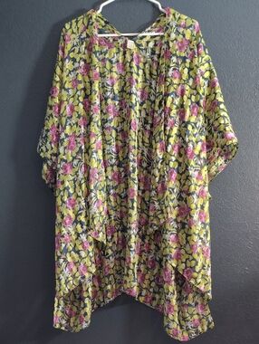 Cato Shabby Chic Green Floral Kaftan Kimono Layering with Pink Rose Print